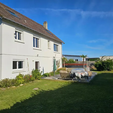 펜션 Grande Maison Normande, Vue A 75 Metres De La Plage, Equipe De Nage 퀴네빌