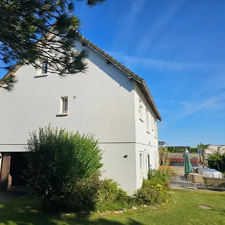 Grande Maison Normande, Vue A 75 Metres De La Plage, Equipe De Nage 퀴네빌