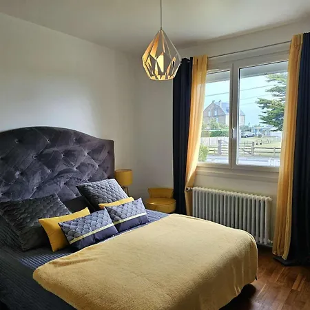 Grande Maison Normande, Vue A 75 Metres De La Plage, Equipe De Nage *