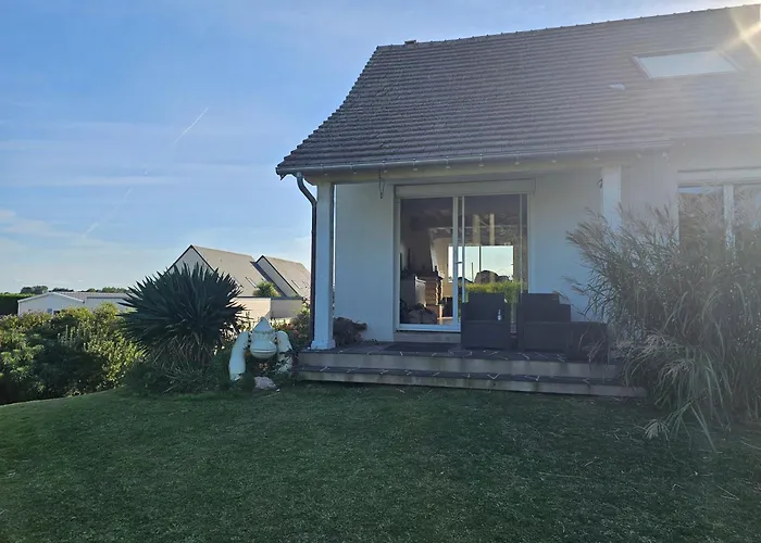 Grande Maison Normande, Vue A 75 Metres De La Plage, Equipe De Nage